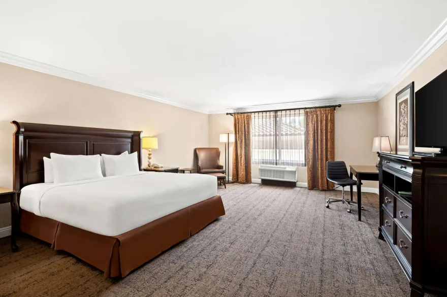 ontario california hotels